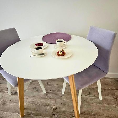 Apartament Purple Poznan Dış mekan fotoğraf