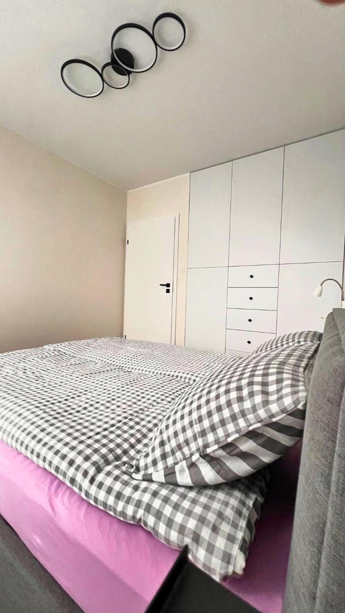 Apartament Purple Poznan Dış mekan fotoğraf