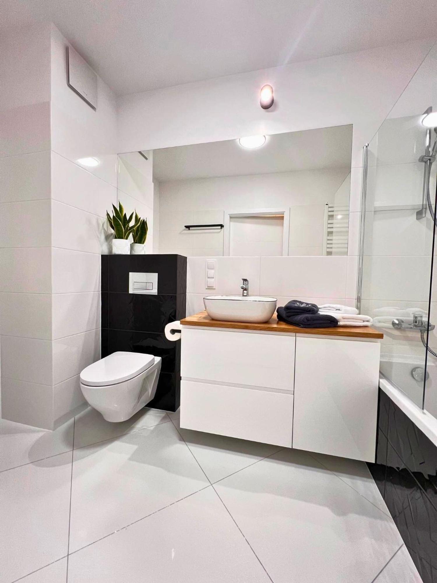 Apartament Purple Poznan Dış mekan fotoğraf