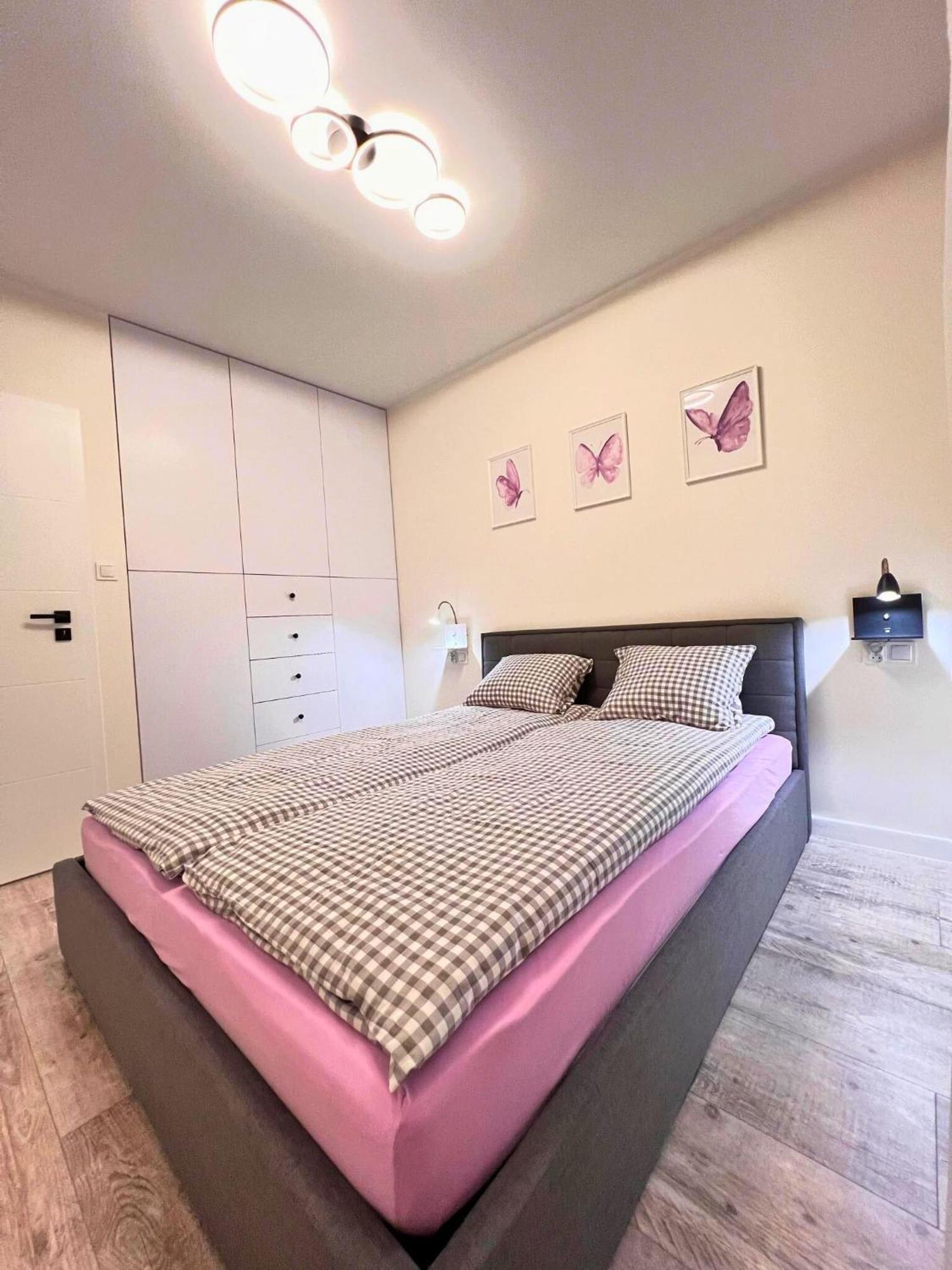 Apartament Purple Poznan Dış mekan fotoğraf