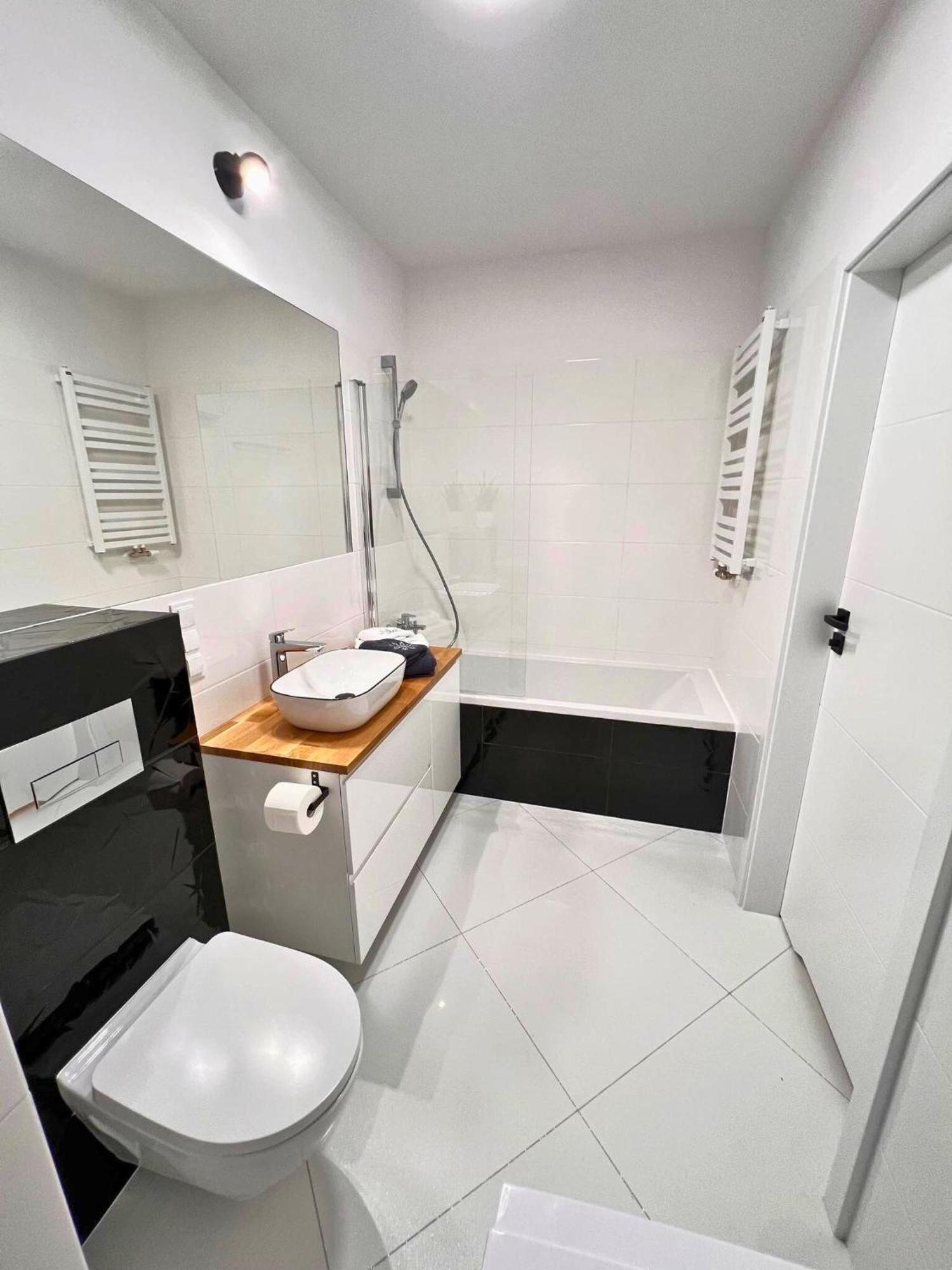 Apartament Purple Poznan Dış mekan fotoğraf